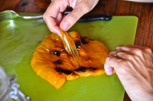 11_Paprikahaut abziehen