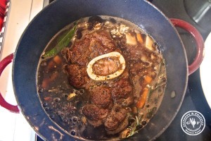 12-s dampft und brodelt