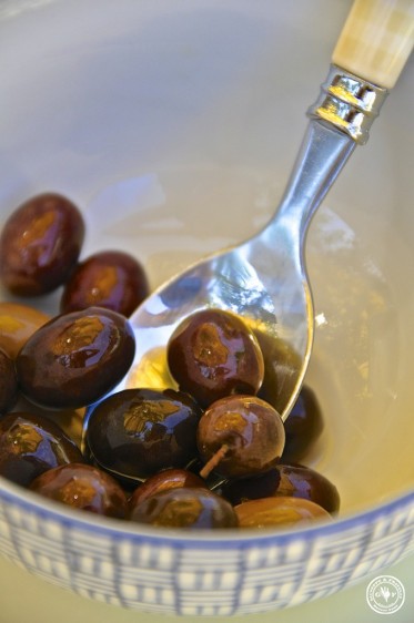 9-schwarze oliven