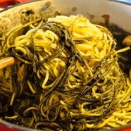 Schwarzmalerei – Die Tintenfischnudel