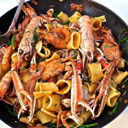 Outdoor-Pasta mit Meeresfrüchten